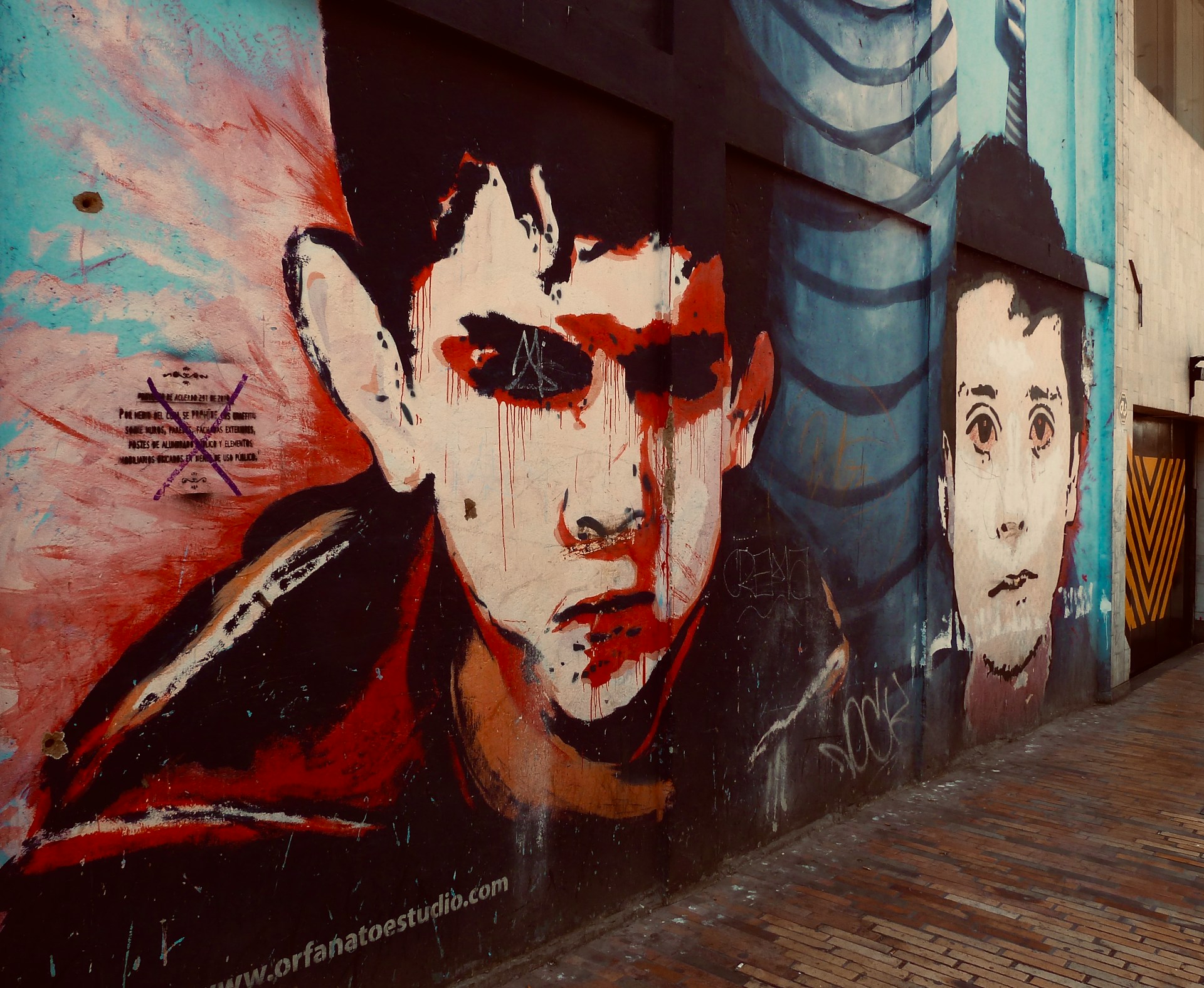 Ontdek de Kleurrijke Wereld van Street Art met de Originele Bogotá Graffiti Tour